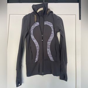 Lululemon yoga full zip jacket with hood  size 4